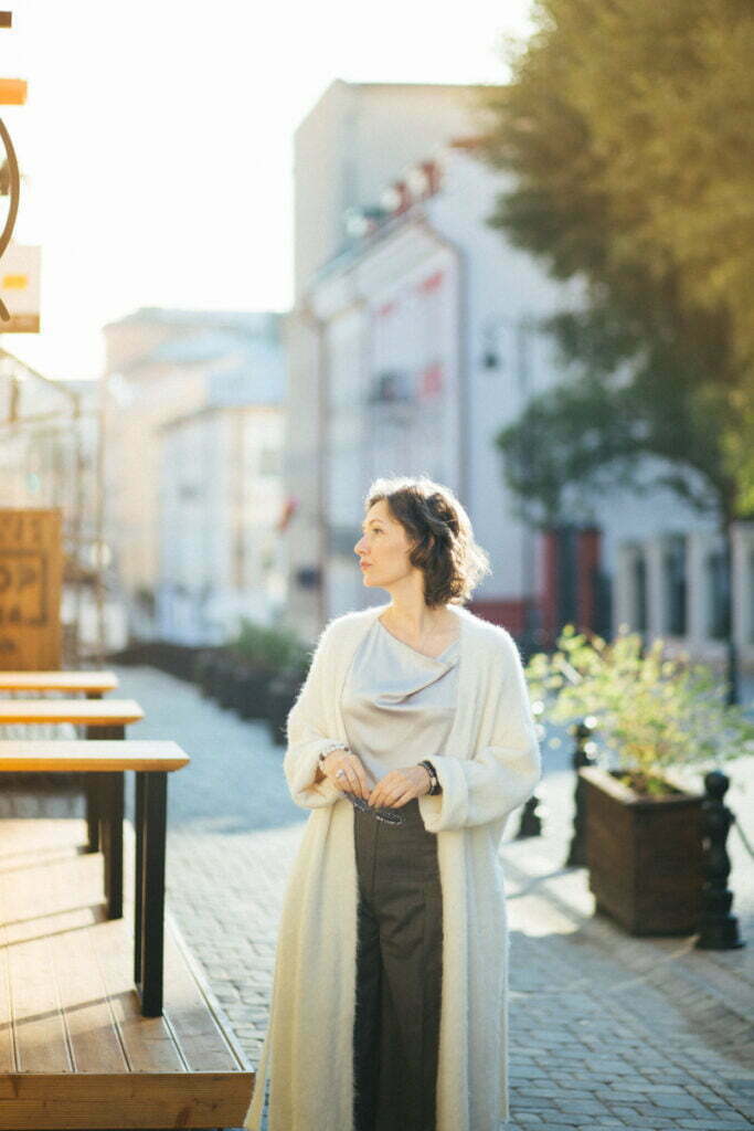 Natalia Dichkovska on a street